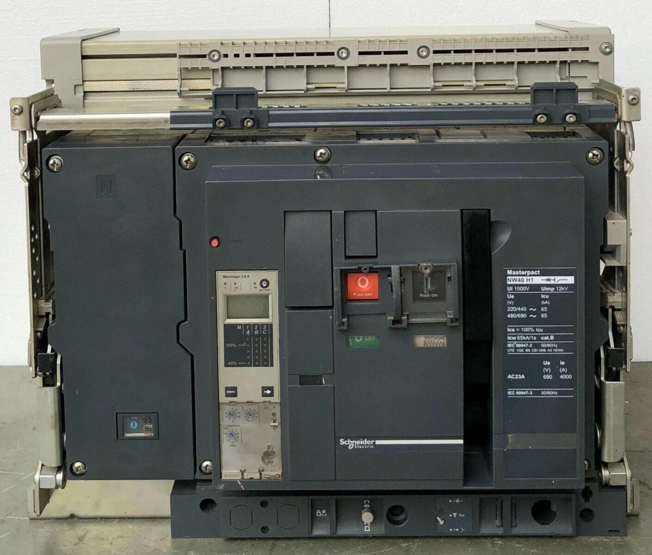 Schneider Electric Masterpact